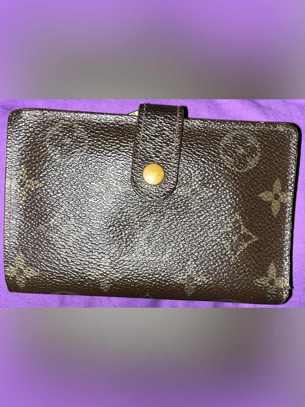 Louis Vuitton Monogram Kisslock Wallet